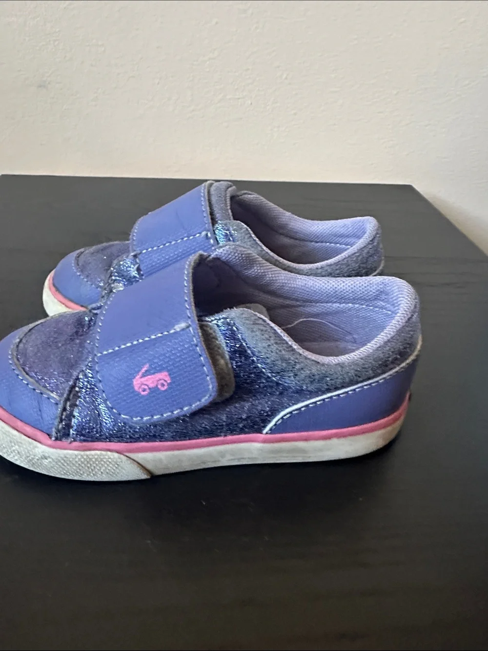 See Kai Run size 8 Toni Purple Metallic shoes